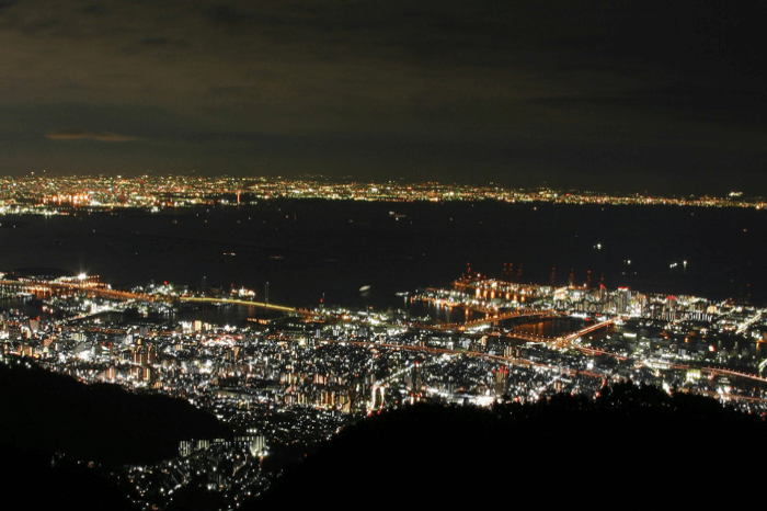 関西で夜景ドライブデート 絶景スポット6選 コロナでも安心 エヌマガ N Maga人気の夜遊びスポットおすすめ情報が充実